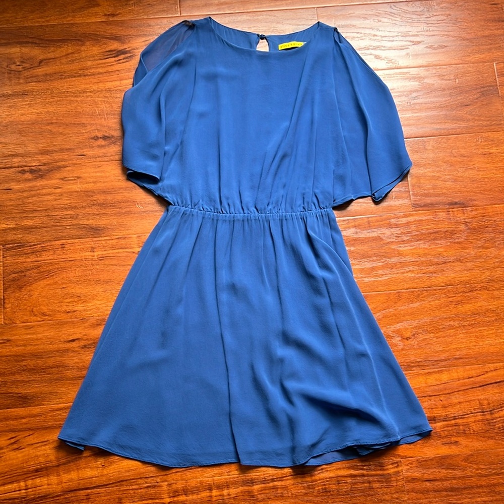 Alice + Olivia Blue Flutter Sleeve Mini Dress M